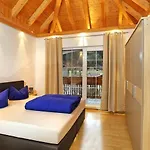 Ξενοδοχείο Stecher 3*