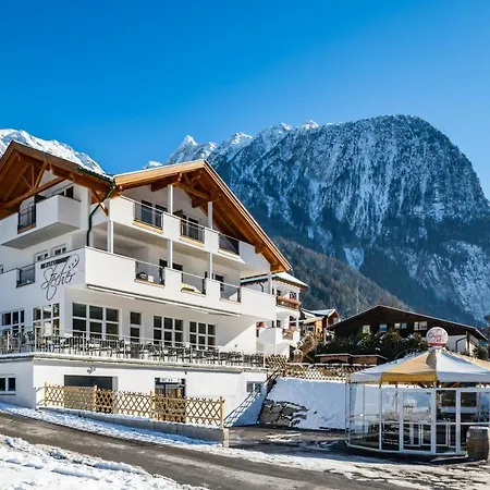 Hotel Stecher 3*